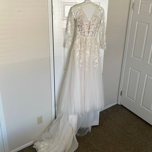 Size 8 MoriLee Wedding Dress